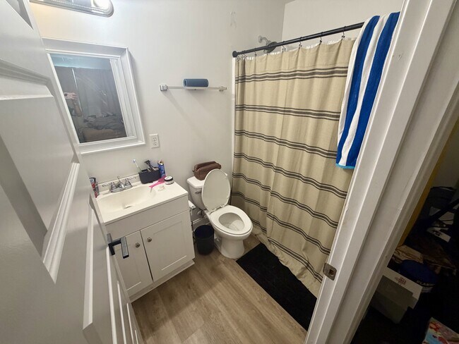 Building Photo - 142 Champion Blvd