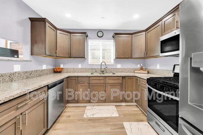 Building Photo - 1131 Odonnell Ave