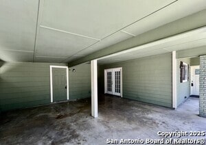 Building Photo - 315 Scotty Dr