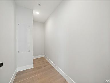 Building Photo - 603 Iris Ave