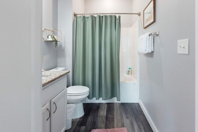 Building Photo - 117 Spring St