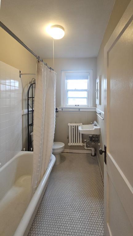 Building Photo - 1220 Marion, Apartment #34