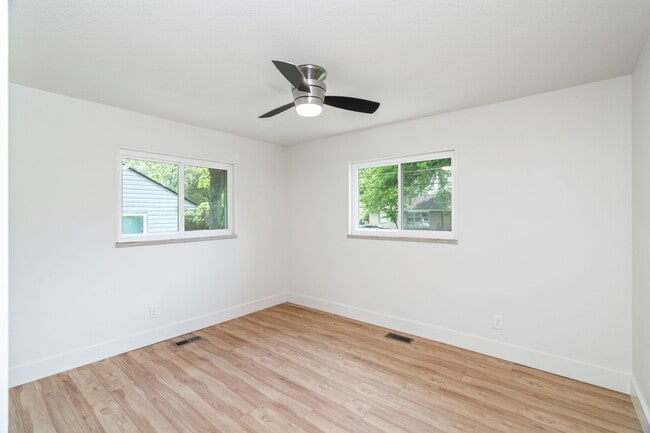Building Photo - 415 Taliwa Dr