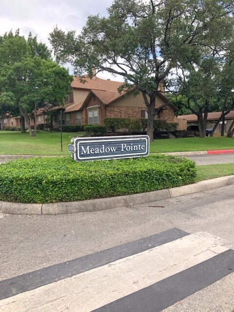 Community Entrance - 10254 Dover Rdg