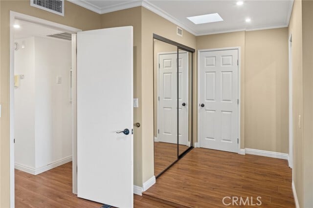 Building Photo - 5242 Lindley Ave