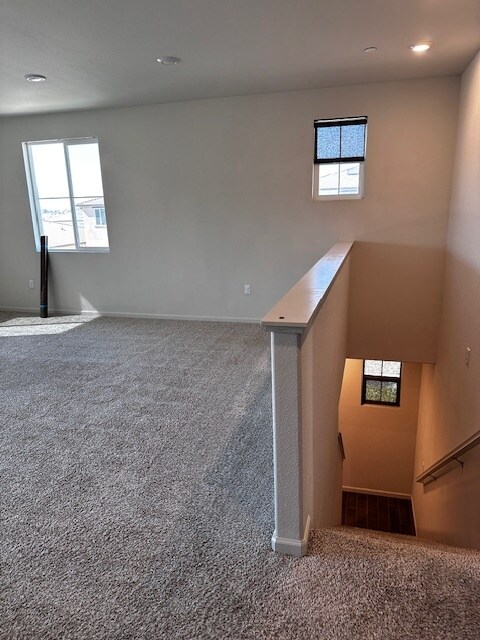 Building Photo - 2061 Rosewood Dr