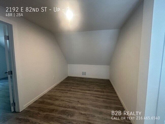 Building Photo - 2192 E 82nd St