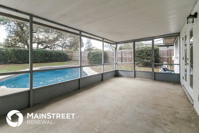 Building Photo - 1609 E Sandpiper Trail