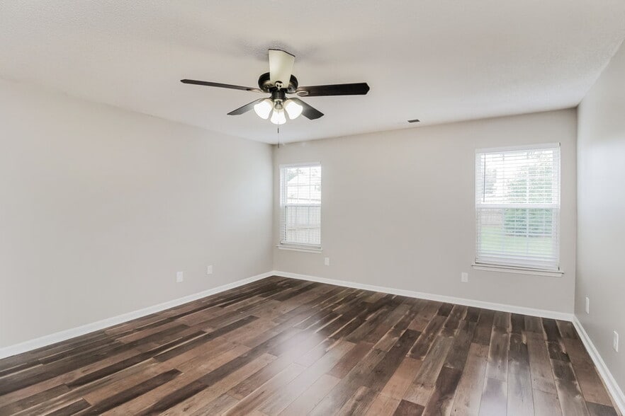 Building Photo - 3410 Arbor Pointe Dr