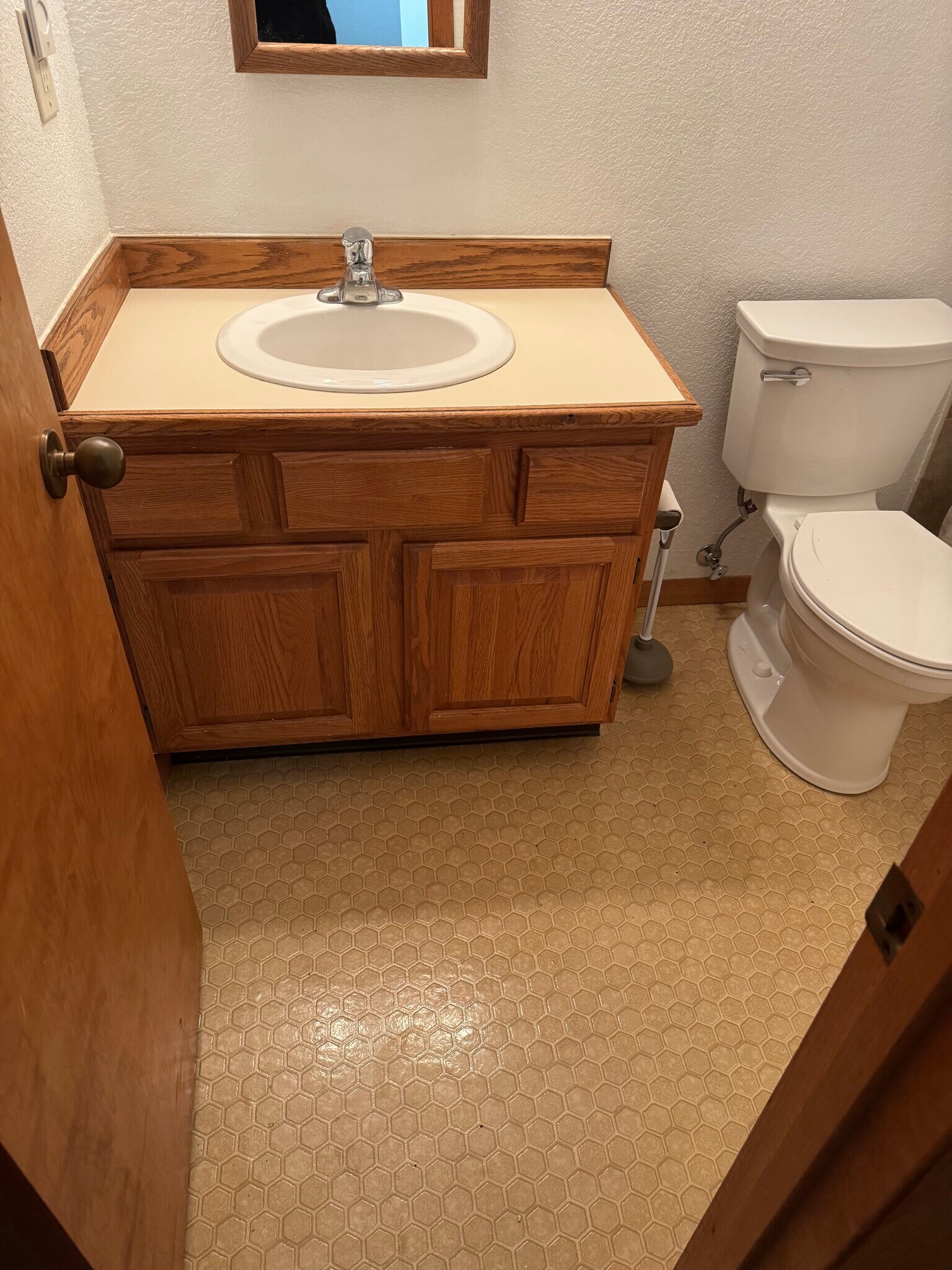 Bathroom - 1273 Yellowstone Ave