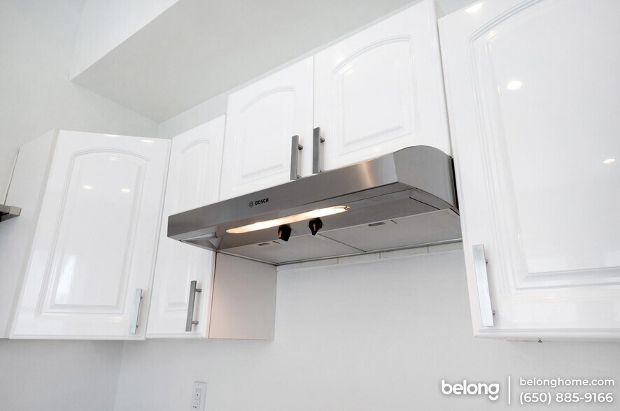 Building Photo - 1287 Sanchez St