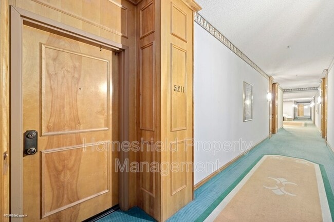 Building Photo - 5895 Friars Rd