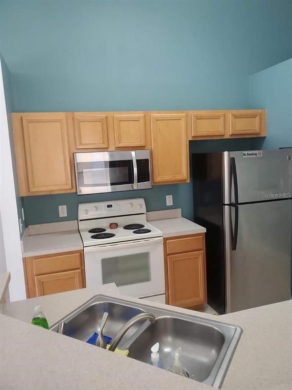 Building Photo - 2618 Emerald Island Blvd