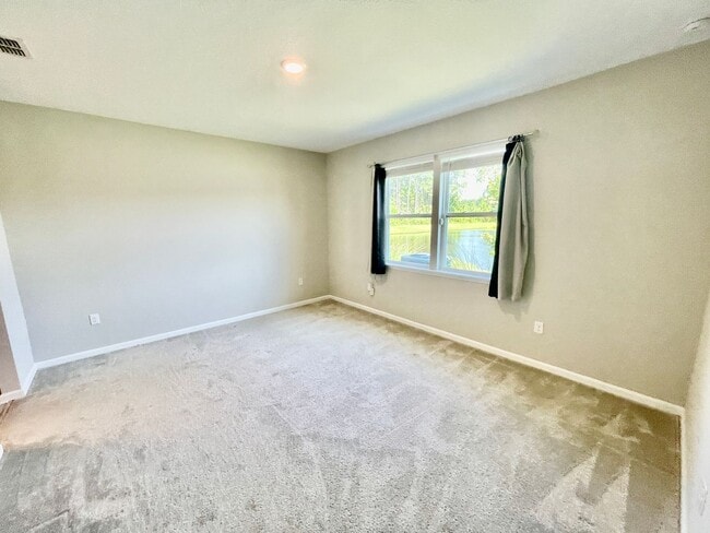 Building Photo - 75920 Saffron Ln