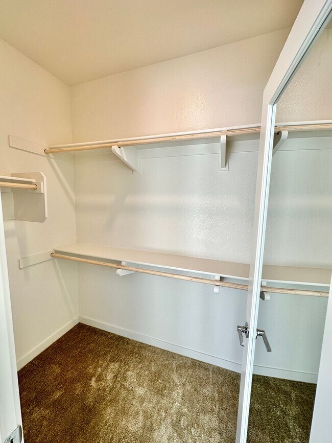 Building Photo - Brand New Townhome Overlooking Mission Valley