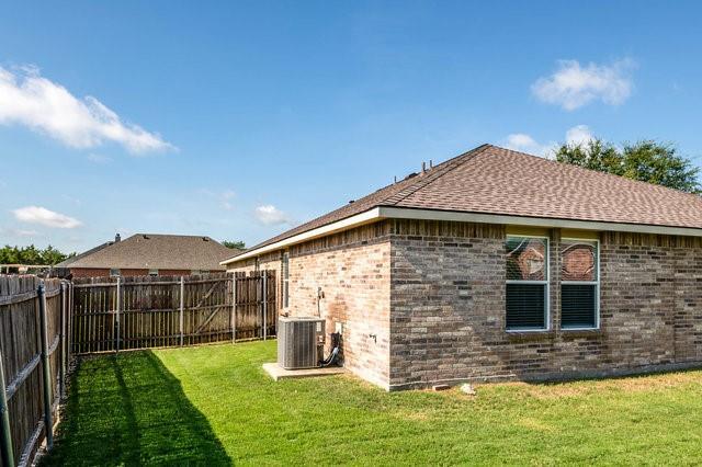 Building Photo - 25 Larkspur Dr