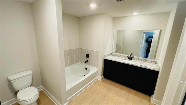 Building Photo - 1320 Windermere Wy