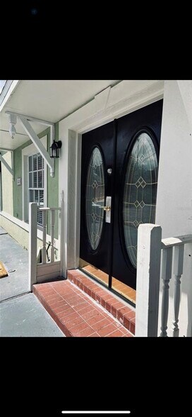 Building Photo - 1005 Universal Rest Pl