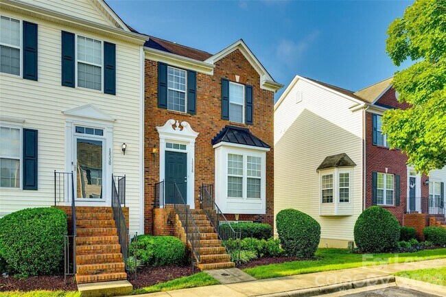 Building Photo - 12326 Verdant Ct