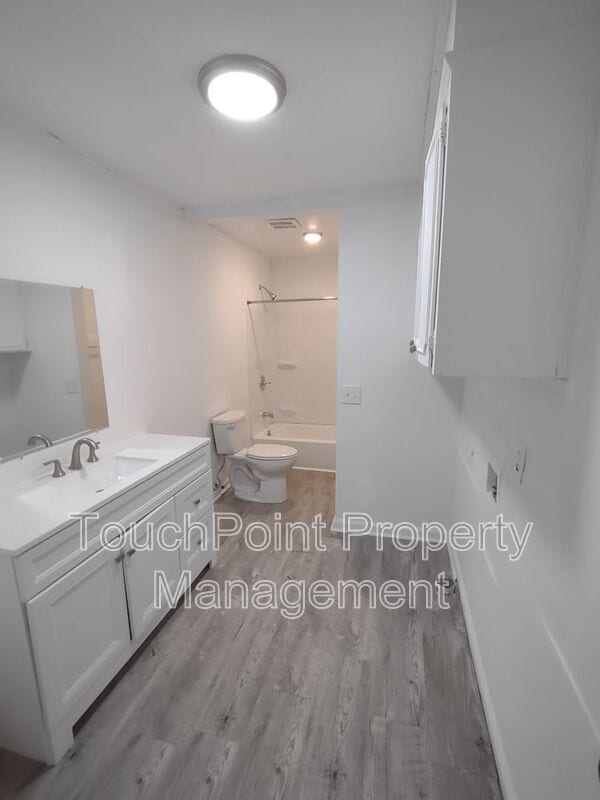 Building Photo - 1413 Phil Thurman Rd