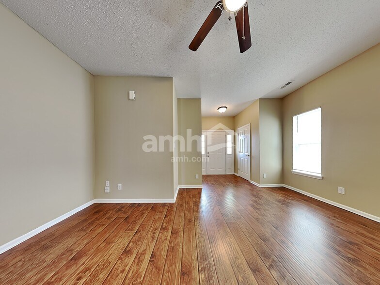 Building Photo - 1472 Egret Ln