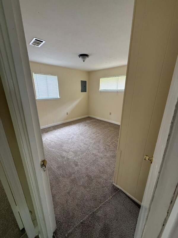 Building Photo - 1326 Cadillac Dr