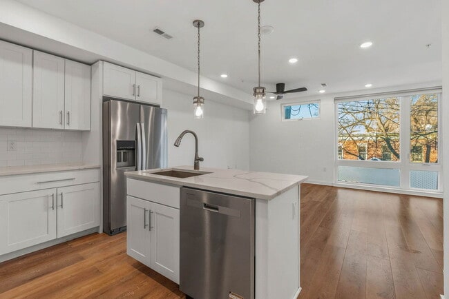 Building Photo - 4516 Osage Ave