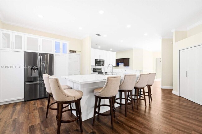 Building Photo - 14756 NW 88th Ave