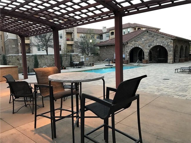 Building Photo - 555 Via Amalfi