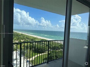 Building Photo - 2 br, 2 bath Condo - 9273 Collins Ave Apt 805