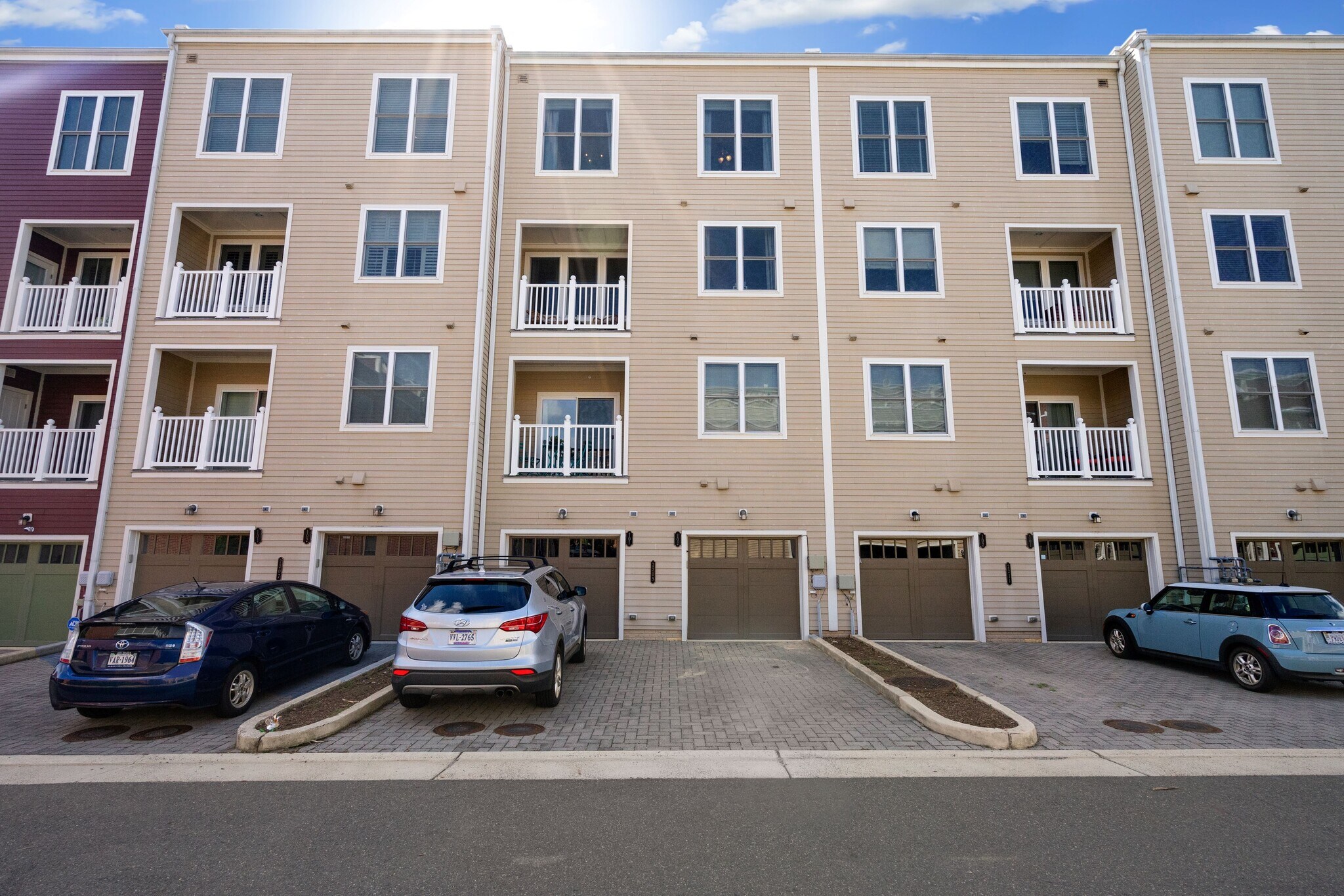 Building Photo - 2209 Richmond Hwy