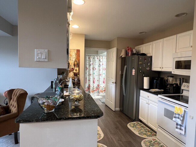 Building Photo - 4526 N Progress Ave