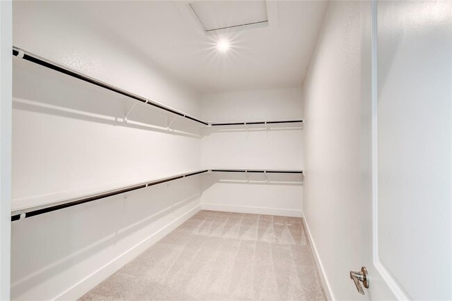 Building Photo - 1832 Asti Ln