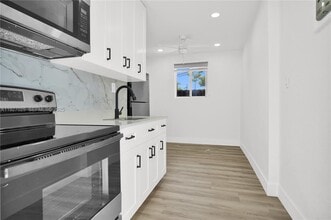 Building Photo - 210 Beacom Blvd