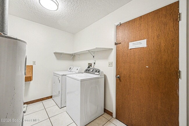 Building Photo - 655 N Burnett Rd