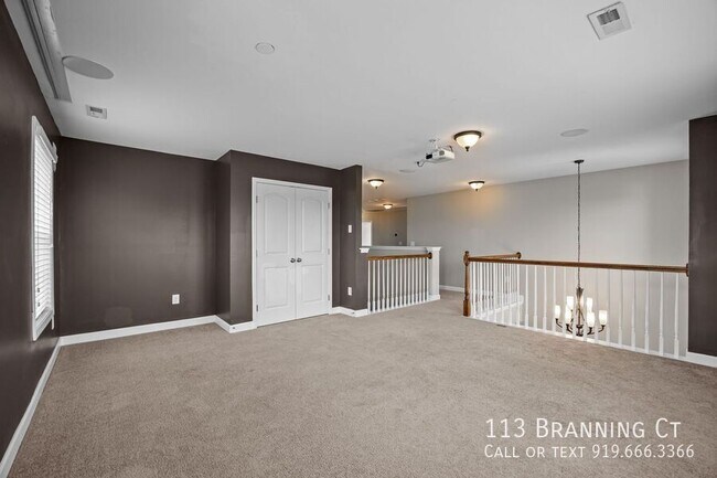 Building Photo - 113 Branning Ct