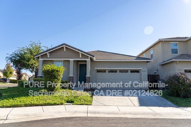 Building Photo - 5588 Celebration St