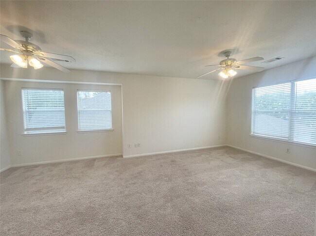 Building Photo - 18807 Harbor Key Cir
