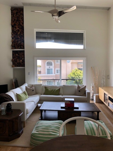 Building Photo - 12217 Rochester Ave