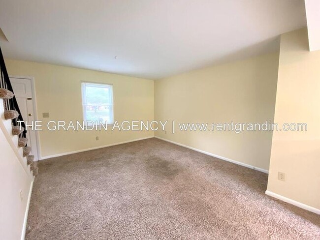 Building Photo - 2159 Mulberry St