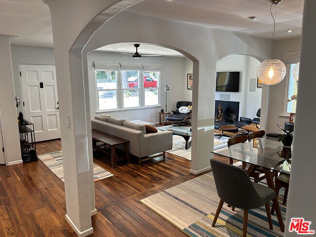 Building Photo - 390 N Baldwin Ave