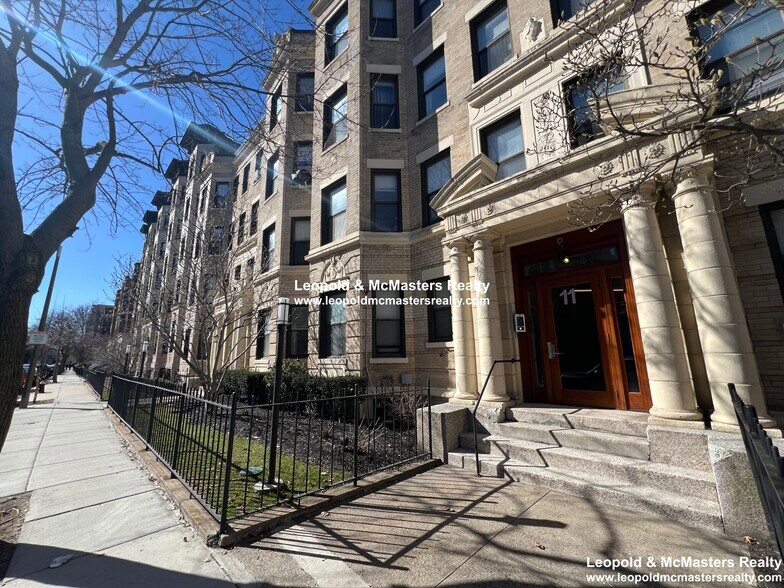 Building Photo - 36 Peterborough St