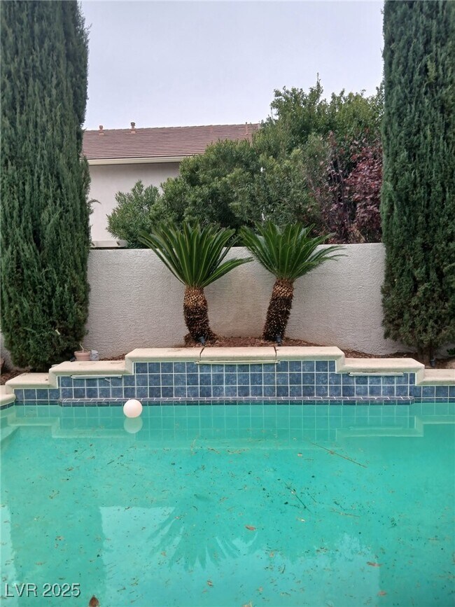 Building Photo - 608 Bianca Bay St