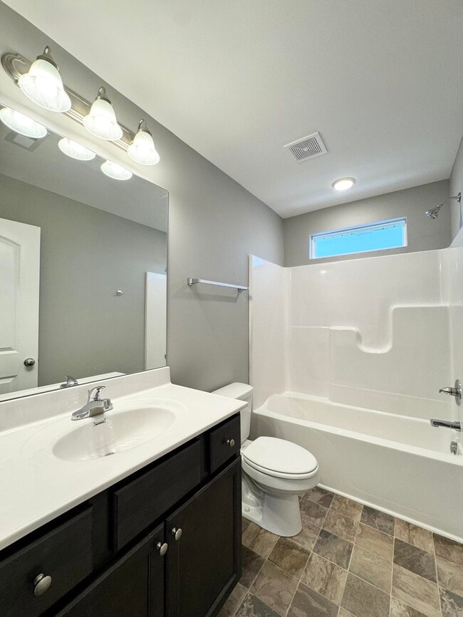 Building Photo - 127 Landry Ln