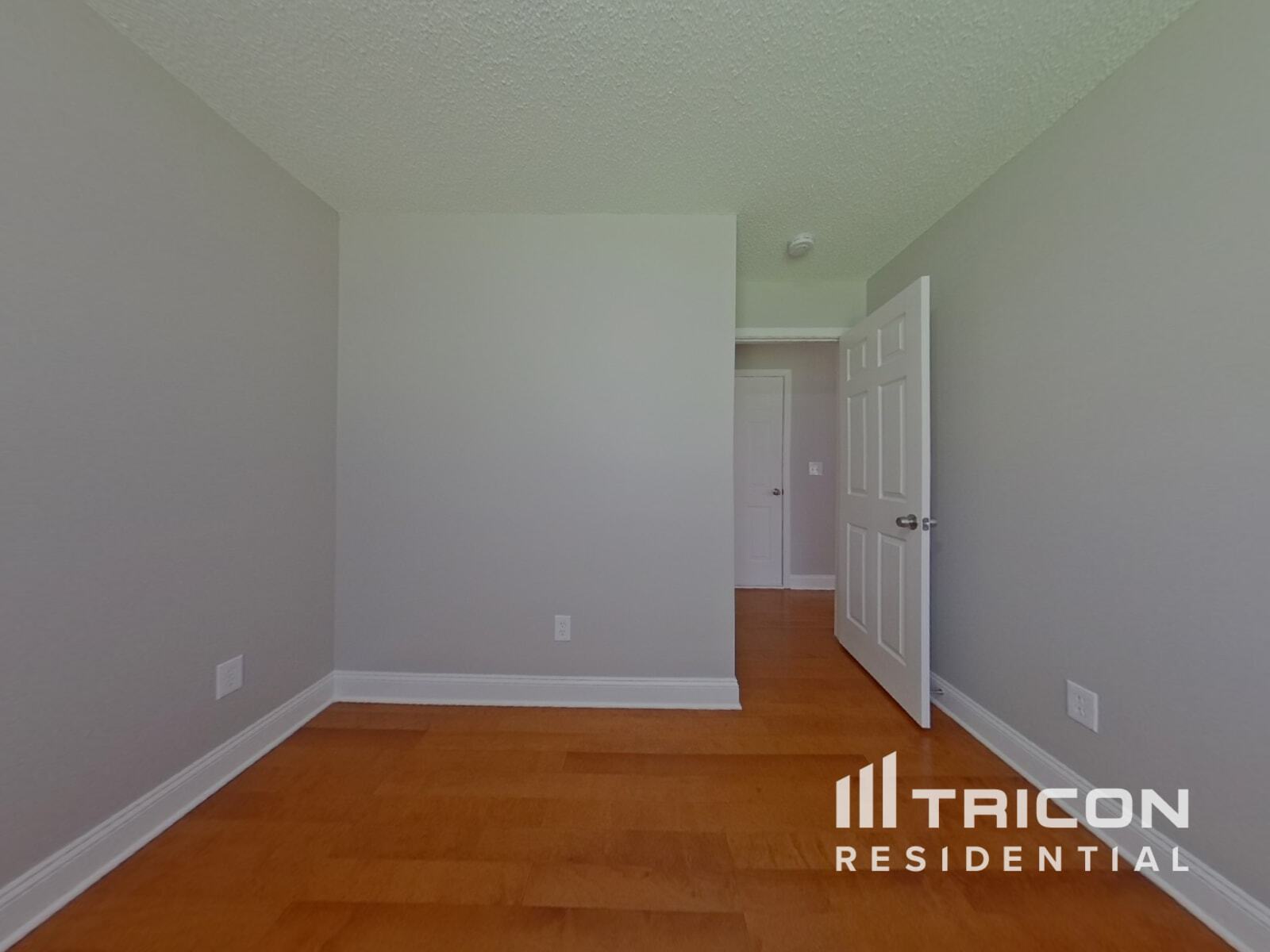 Building Photo - 2203 Ballingarry Dr