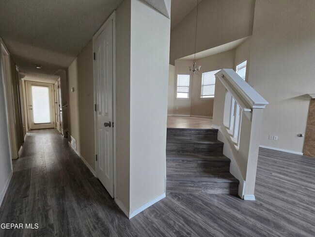 Building Photo - 14173 Smokey Point Dr