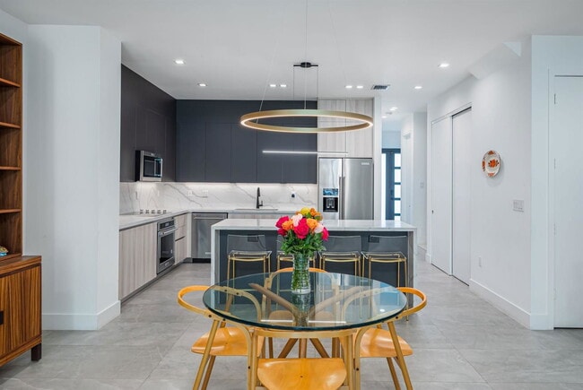 Building Photo - 6864 SW 80th St