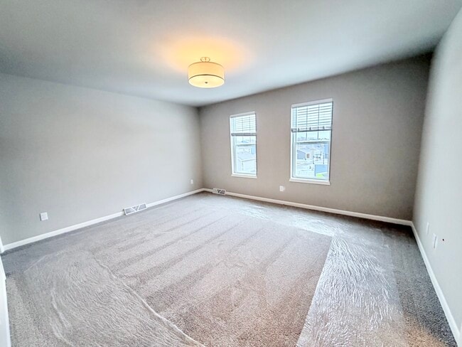 Building Photo - 10120 Mosaic Way