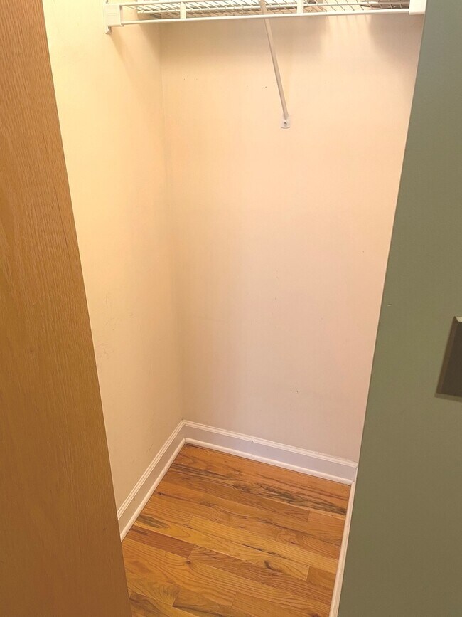 Building Photo - 41 E 8th St