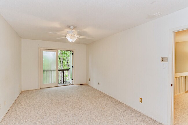 Building Photo - 178 Ingleoak Ln